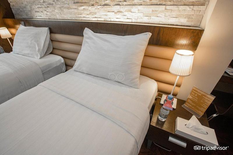 Mark Inn Hotel Deira Дубай Екстериор снимка
