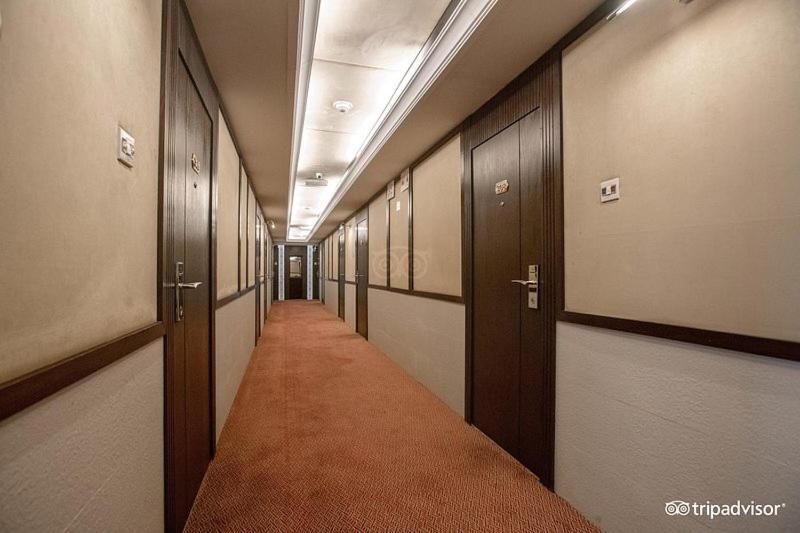 Mark Inn Hotel Deira Дубай Екстериор снимка