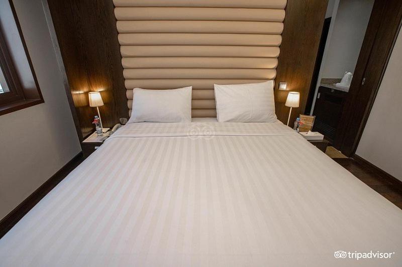 Mark Inn Hotel Deira Дубай Екстериор снимка